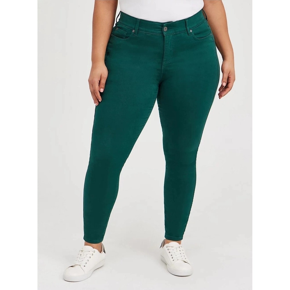 Torrid Bombshell Skinny Jean Plus Size 16‎ Super Soft Green